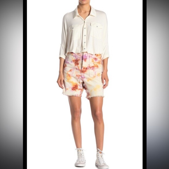 We The Free Pants - NWT We The Free She’s A Legend Tie Dye Bermuda Shorts 6